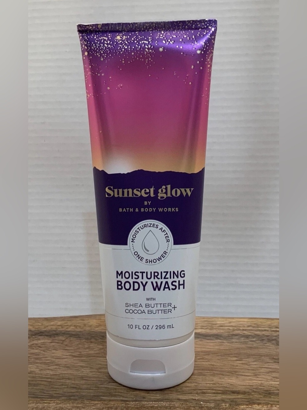 Bath and Body Works SUNSET GLOW Moisturizing Body Wash ~ 10 fl.oz.